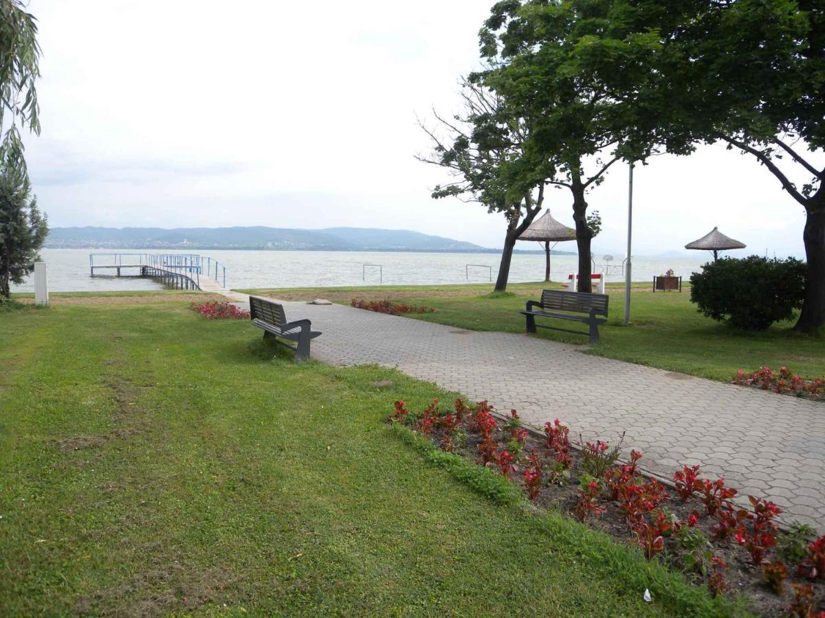 Apartment Balatonbereny 4 Exteriér fotografie